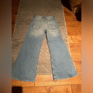 Mother Jeans 28 with a 27 1/2  inseam